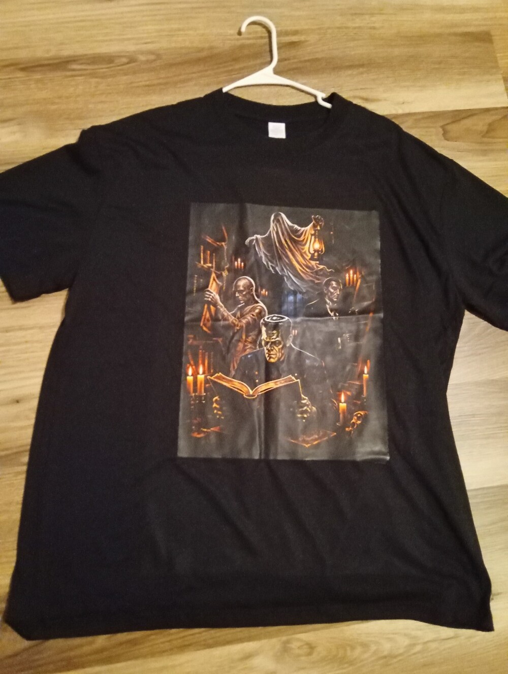 Gothic Library Classic Monster Friends Graphic Horror Print Men’s T-Shirt